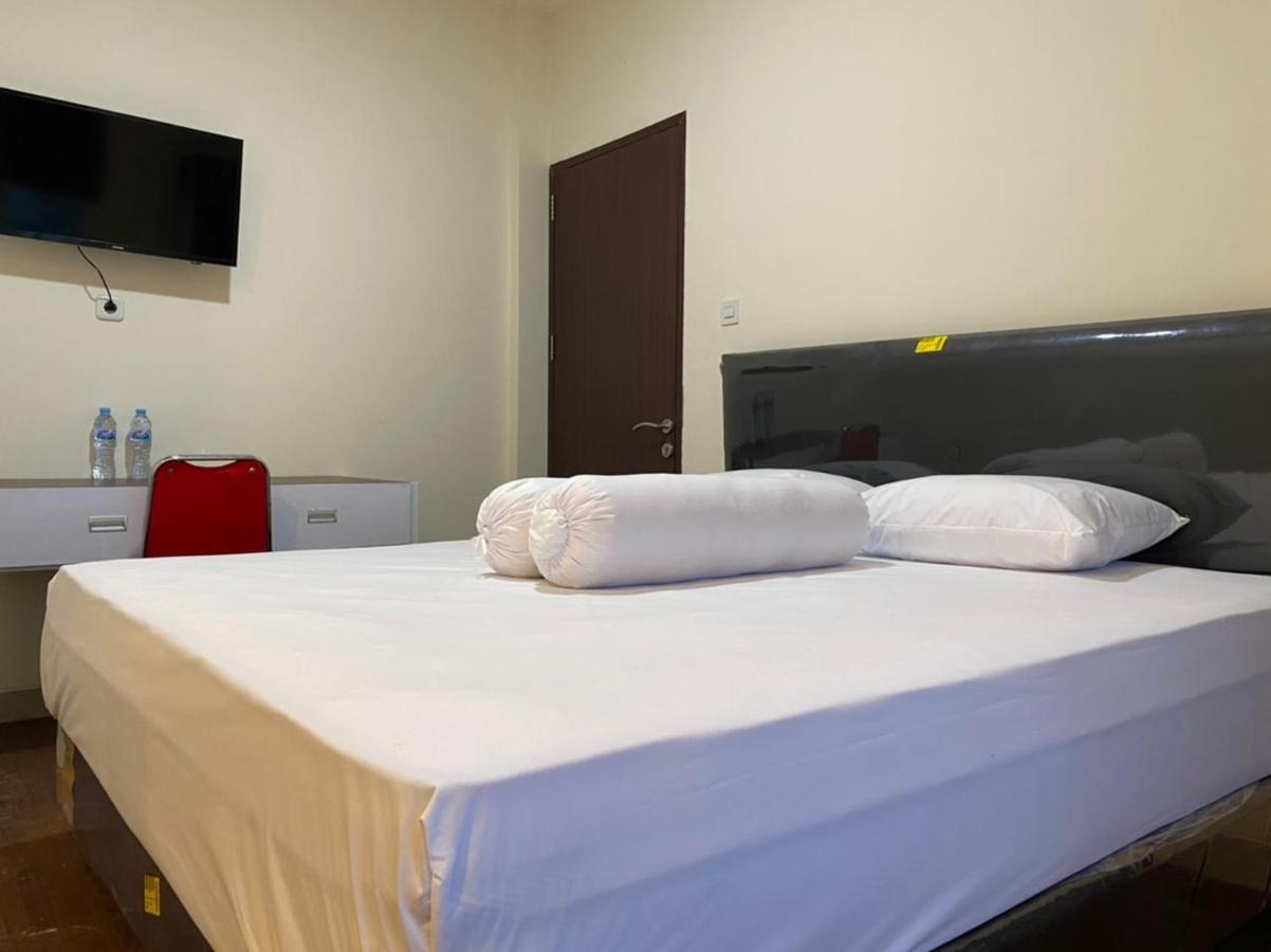 Mapala Guest House Makassar Redpartner Kültér fotó